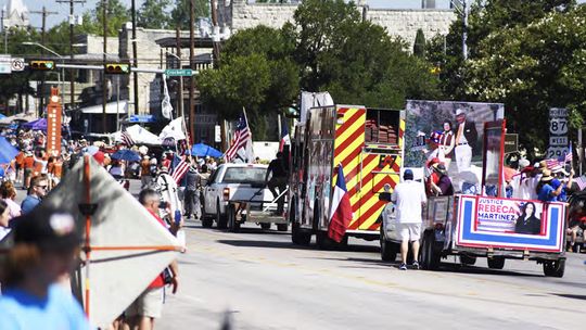 Warm weather and culture greet visitors
