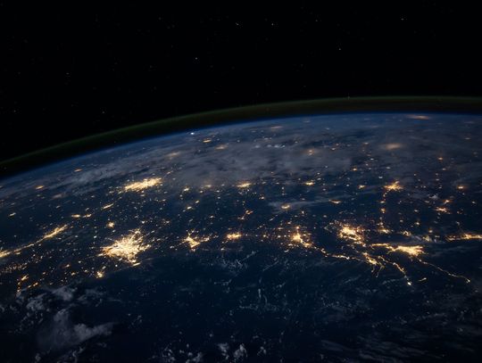 Astronomowie potwierdzają istnienie tajemniczej planety z dalekiej galaktyki!